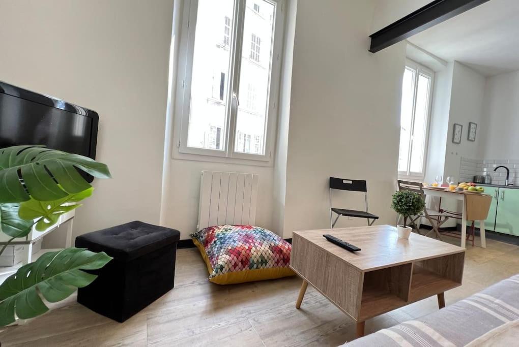 La Belle Sissi City Center Wifi Netflix Marseille Bagian luar foto